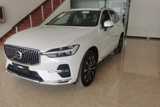 Used Volvo XC60 2025 B5 Four-Wheel Drive Smart & Advanced Luxury Edition