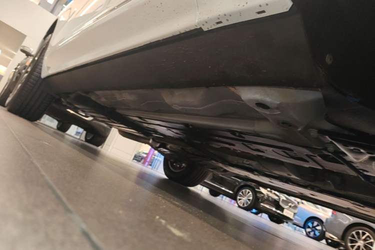 Used Volvo XC60 2025 B5 4x4 Smart Luxury Edition Chassis Front Right