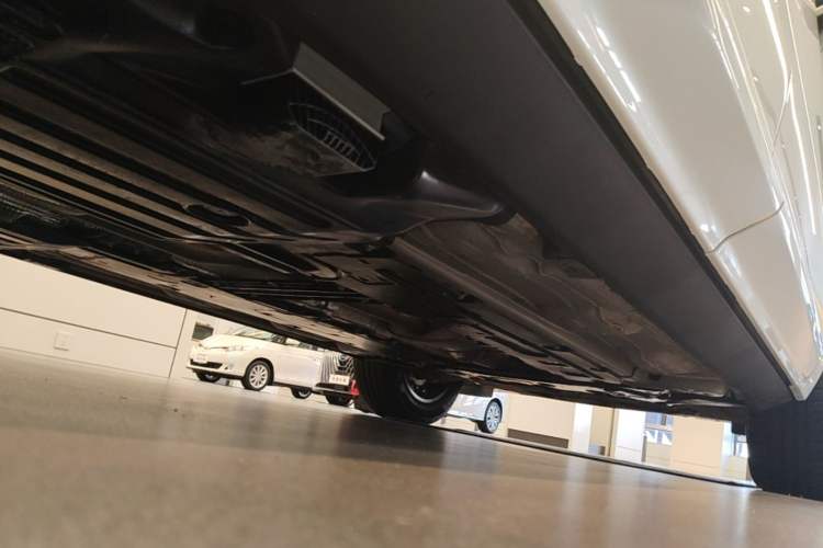 Used Volvo XC60 2025 B5 4x4 Smart Luxury Edition Chassis Rear Right