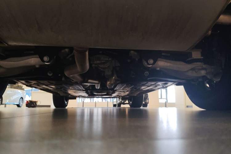 Used Volvo XC60 2025 B5 4x4 Smart Luxury Edition Chassis Rear
