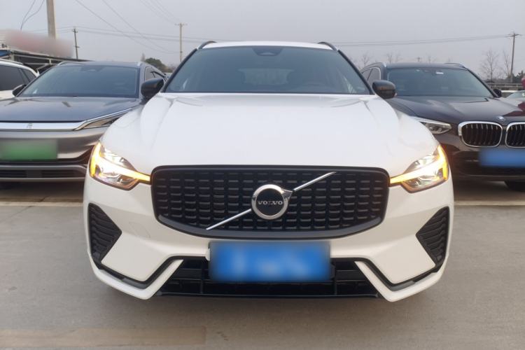 Used Volvo XC60 2025 B5 4x4 Smart & Advanced Sport Edition Exterior 1