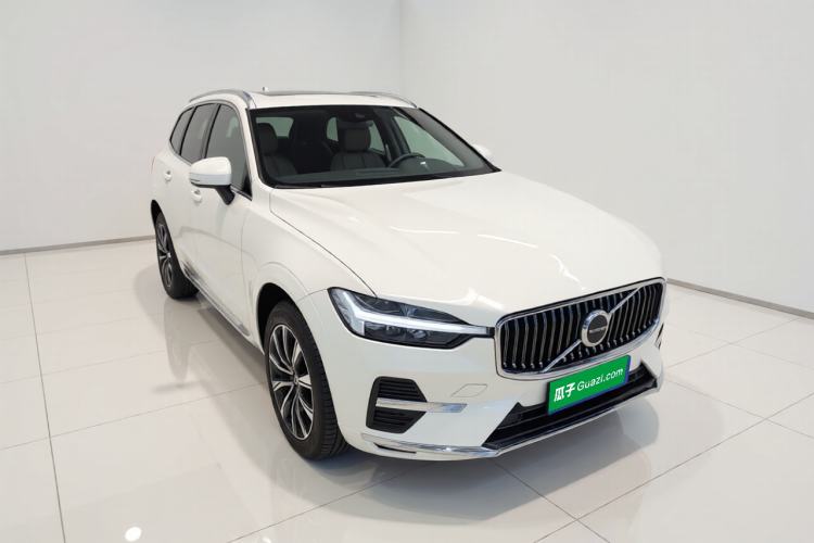 Used Volvo XC60 2025 B5 Four-Wheel Drive Smart & Advanced Luxury Edition Exterior 1