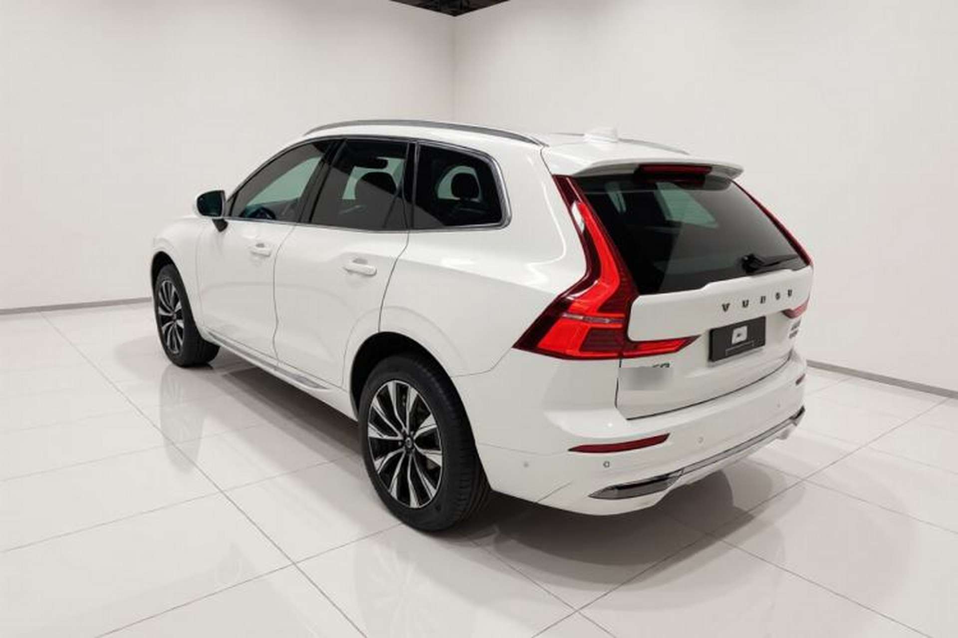 Used Volvo XC60 2025 B5 Four-Wheel Drive Smart & Advanced Luxury Edition Exterior 2
