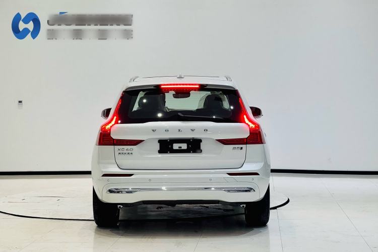 Used Volvo XC60 2025 B5 Four-Wheel Drive Smart & Advanced Luxury Edition Exterior 4