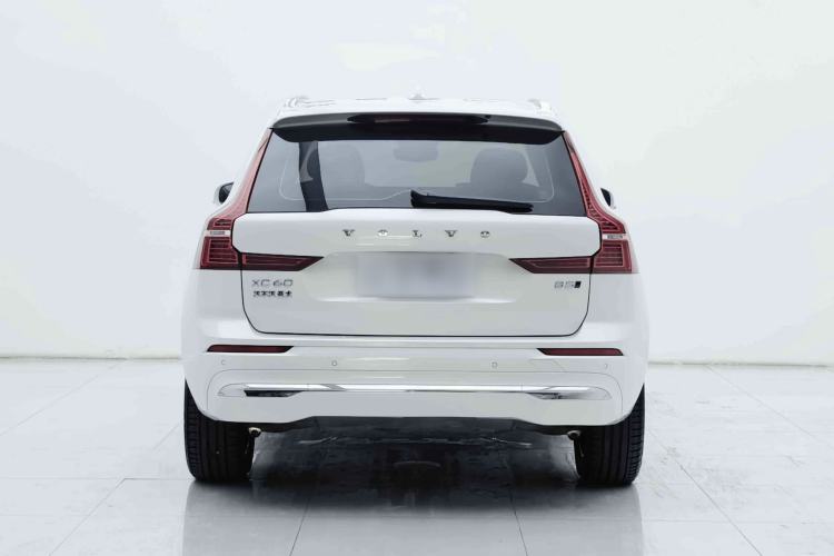 Used Volvo XC60 2025 B5 Four-Wheel Drive Smart & Advanced Luxury Edition Exterior 4