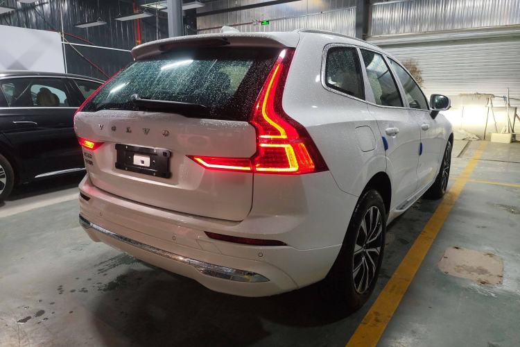 Used Volvo XC60 2025 B5 Four-Wheel Drive Smart & Advanced Luxury Edition Exterior 5