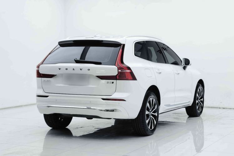 Used Volvo XC60 2025 B5 Four-Wheel Drive Smart & Advanced Luxury Edition Exterior 5
