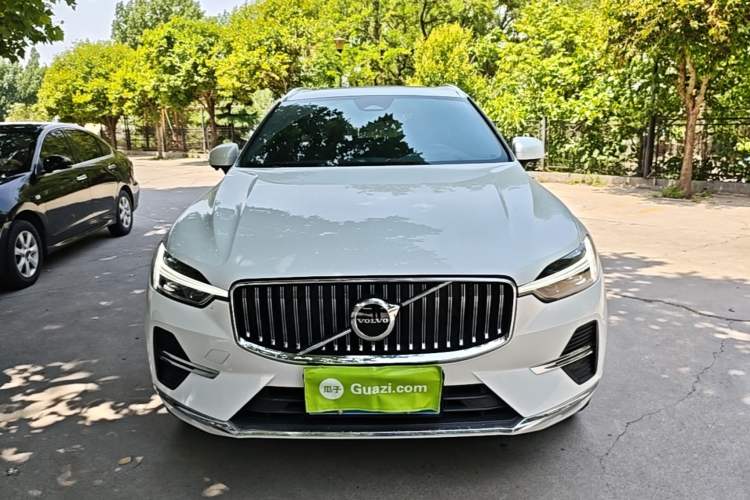 Used Volvo XC60 2025 B5 Four-Wheel Drive Smart & Advanced Luxury Edition Front