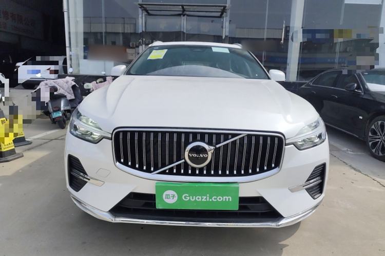 Used Volvo XC60 2025 B5 Four-Wheel Drive Smart & Advanced Luxury Edition Front