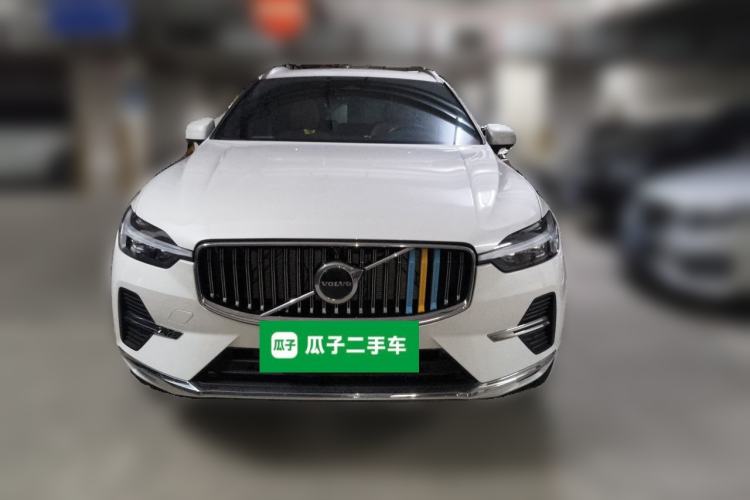 Used Volvo XC60 2025 B5 Four-Wheel Drive Smart & Advanced Luxury Edition Front
