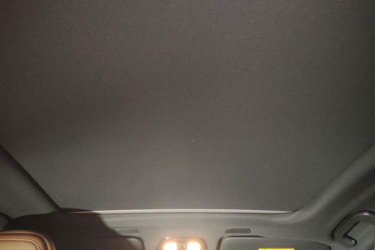 Used Volvo XC60 2025 B5 4x4 Smart Luxury Edition Headliner