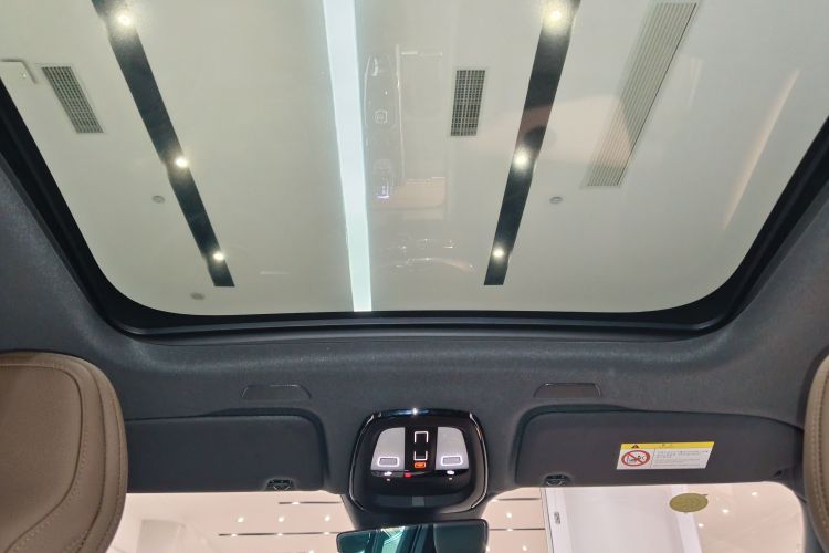 Used Volvo XC60 2025 B5 Four-Wheel Drive Smart & Advanced Luxury Edition Headliner