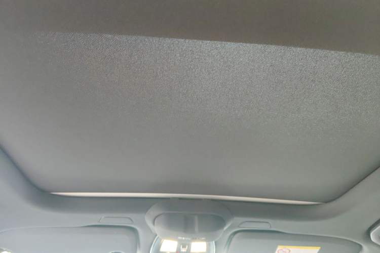 Used Volvo XC60 2025 B5 4x4 Smart Luxury Edition Headliner