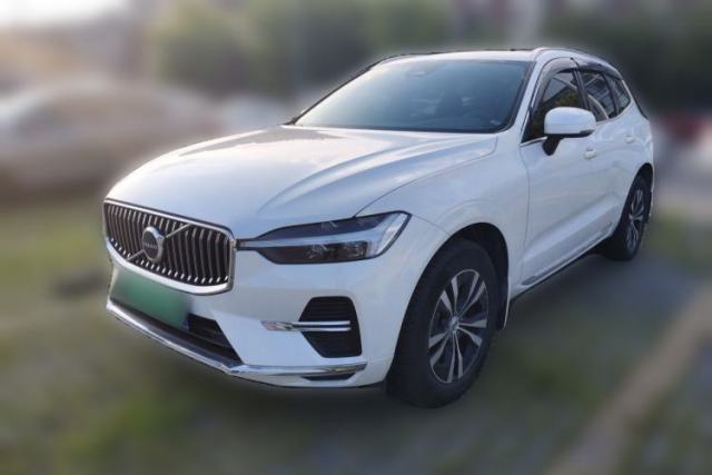 Used Volvo XC60 2025 B5 4x4 Smart Luxury Edition