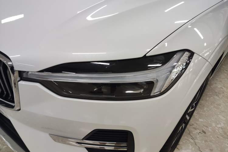 Used Volvo XC60 2025 B5 Four-Wheel Drive Smart & Advanced Luxury Edition Left Front Headlight
