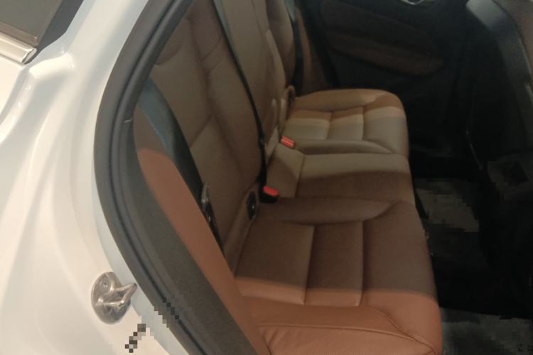 Used Volvo XC60 2025 B5 4x4 Smart Luxury Edition Left Rear Seat