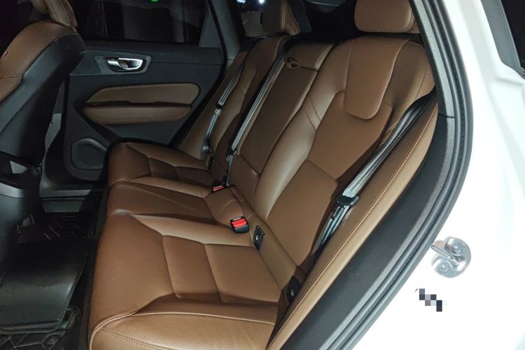 Used Volvo XC60 2025 B5 Four-Wheel Drive Smart & Advanced Luxury Edition Left Rear Seat