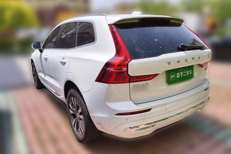 Used Volvo XC60 2025 B5 4x4 Smart Luxury Edition Rear Left 45 Deg