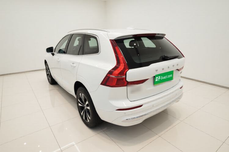 Used Volvo XC60 2025 B5 4x4 Smart Luxury Edition Rear Left 45 Deg