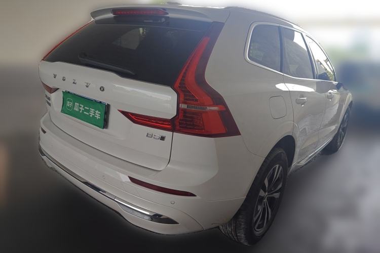 Used Volvo XC60 2025 B5 4x4 Smart Luxury Edition Rear Right 45 Deg