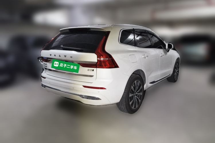 Used Volvo XC60 2025 B5 Four-Wheel Drive Smart & Advanced Luxury Edition Rear Right 45 Deg