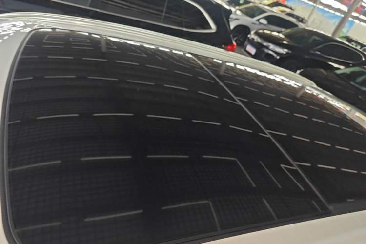 Used Volvo XC60 2025 B5 4x4 Smart Luxury Edition Roof