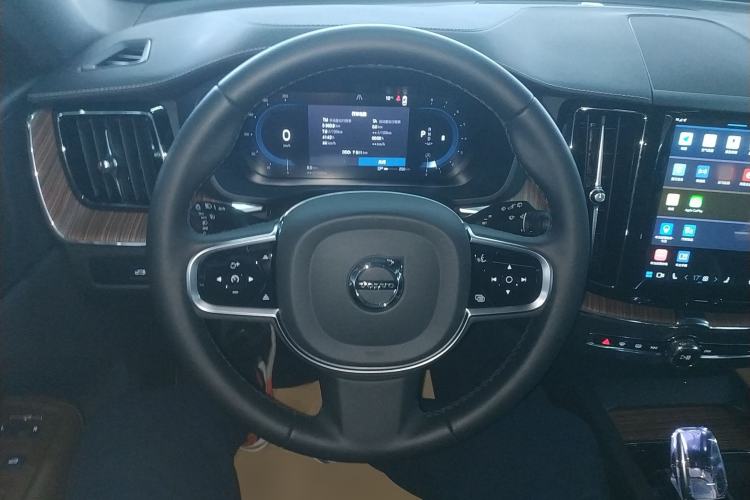 Used Volvo XC60 2025 B5 Four-Wheel Drive Smart & Advanced Luxury Edition Steering Wheel