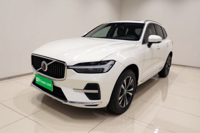 Used Volvo XC60 2025 B5 4x4 Smart Luxury Edition