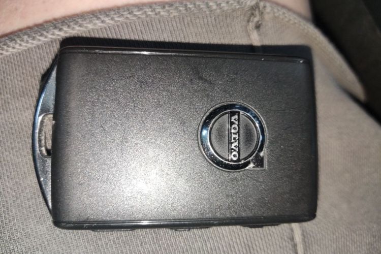 Used Volvo XC60 2025 B5 Four-Wheel Drive Smart & Advanced Luxury Edition Vehicle Key