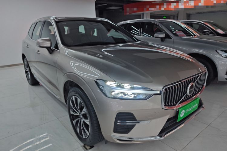 Used Volvo XC60 2025 B5 Four-Wheel Drive Smart & Advanced Luxury Edition Exterior 2
