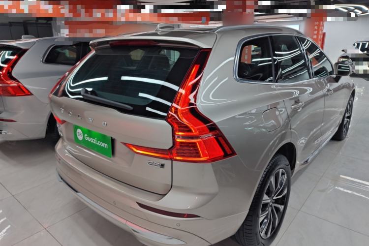 Used Volvo XC60 2025 B5 Four-Wheel Drive Smart & Advanced Luxury Edition Exterior 5