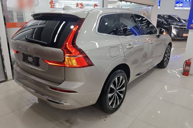 Used Volvo XC60 2025 B5 Four-Wheel Drive Smart & Advanced Luxury Edition Exterior 5