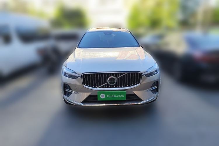 Used Volvo XC60 2025 B5 Four-Wheel Drive Smart & Advanced Luxury Edition Front