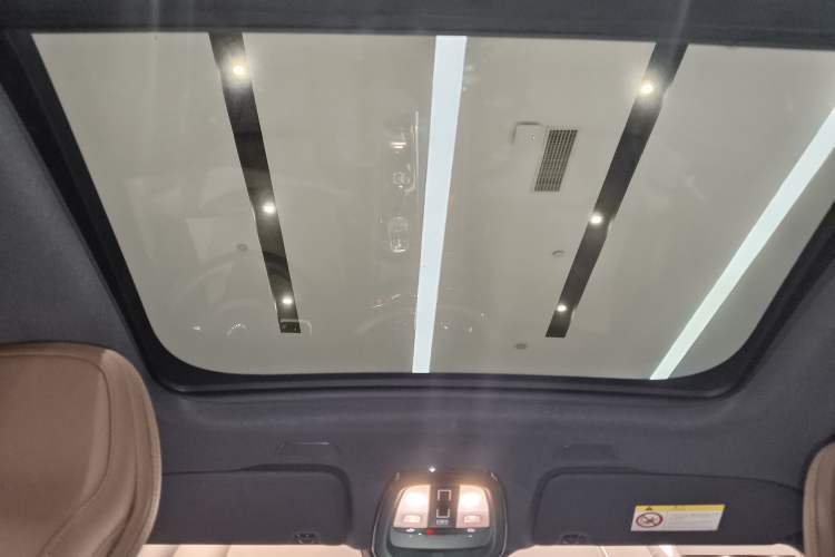 Used Volvo XC60 2025 B5 Four-Wheel Drive Smart & Advanced Luxury Edition Headliner