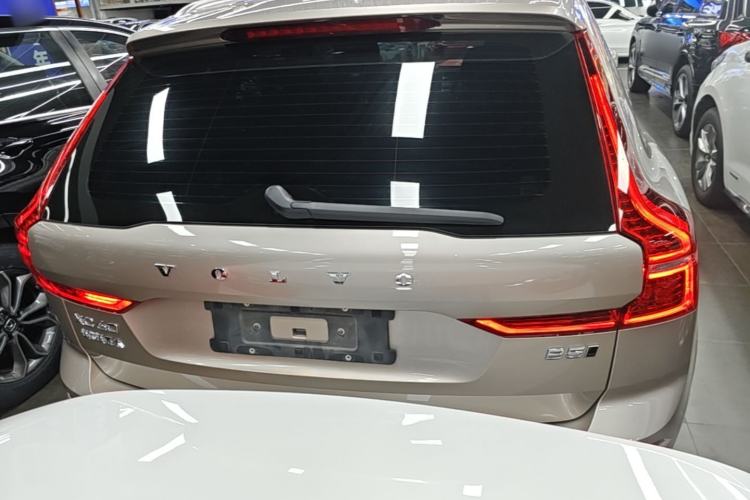 Used Volvo XC60 2025 B5 4x4 Smart Luxury Edition Rear