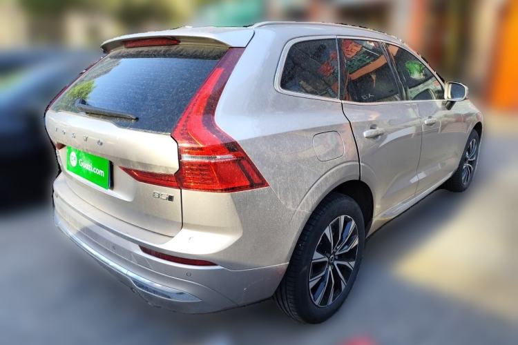 Used Volvo XC60 2025 B5 Four-Wheel Drive Smart & Advanced Luxury Edition Rear Right 45 Deg