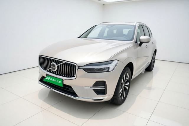 Used Volvo XC60 2025 B5 4x4 Smart Luxury Edition