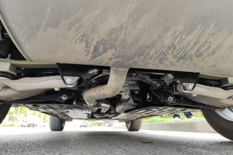 Used Volvo XC60 2026 B5 4x4 Smart Luxury Edition Chassis Rear