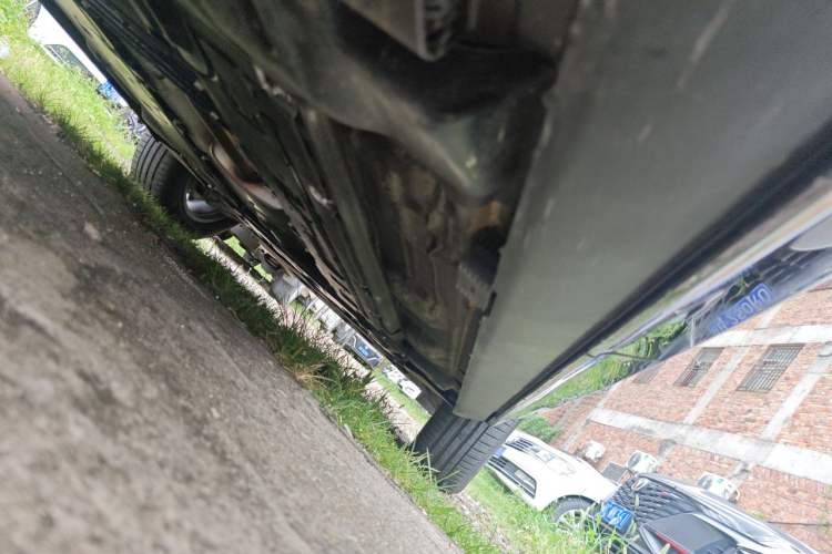 Used Volvo XC60 2026 B5 4x4 Smart Luxury Edition Chassis Rear Right