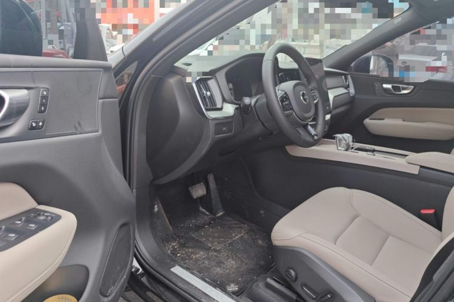 Used Volvo XC60 2026 B5 4x4 Smart Luxury Edition Driver Seat