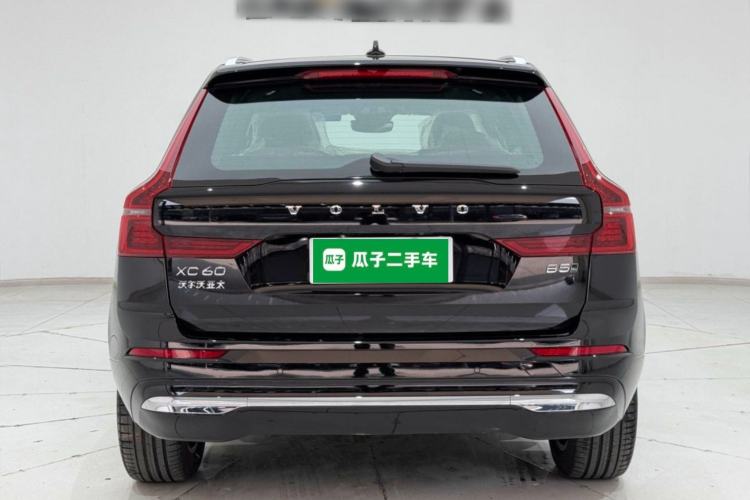 Used Volvo XC60 2026 B5 4x4 Smart Luxury Edition Exterior 4
