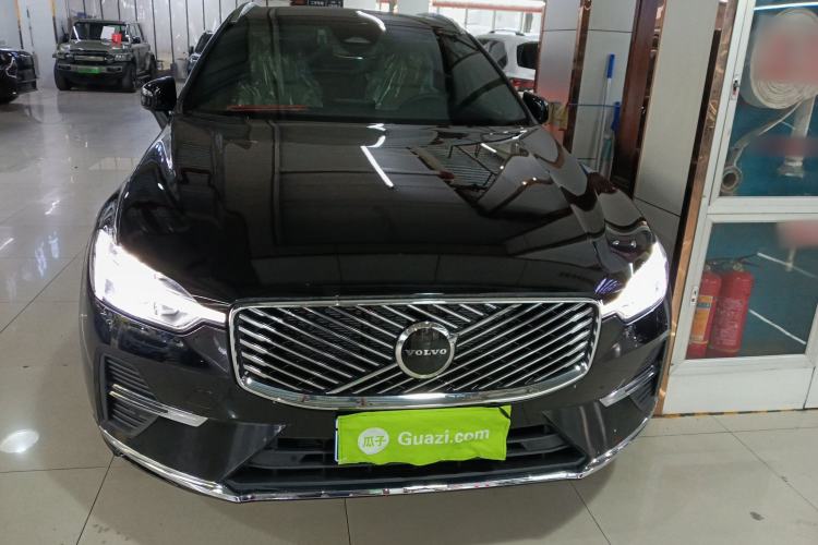 Used Volvo XC60 2026 B5 4x4 Smart Luxury Edition Front