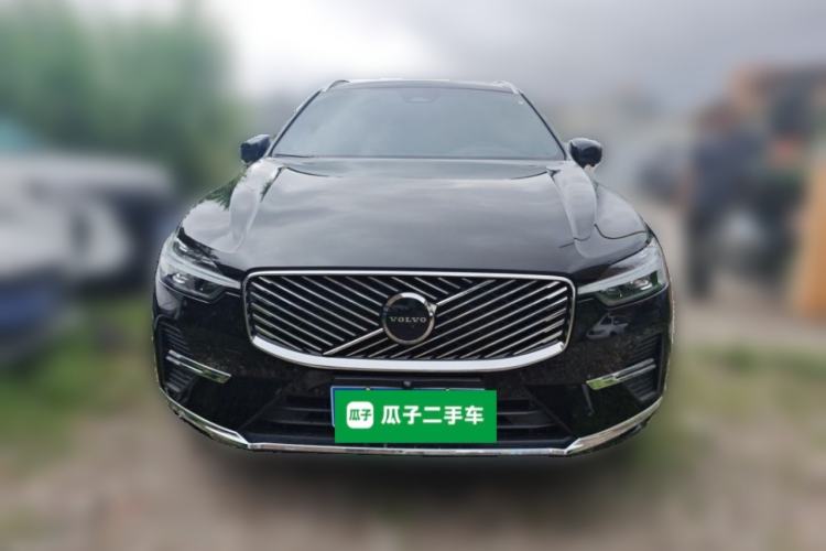 Used Volvo XC60 2026 B5 4x4 Smart Luxury Edition Front
