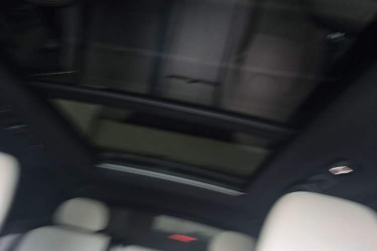 Used Volvo XC60 2026 B5 4x4 Smart Luxury Edition Headliner