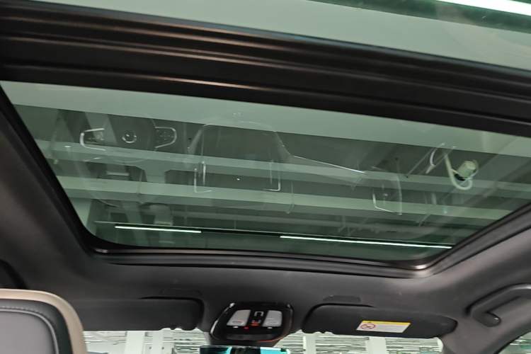 Used Volvo XC60 2026 B5 4x4 Smart Luxury Edition Headliner