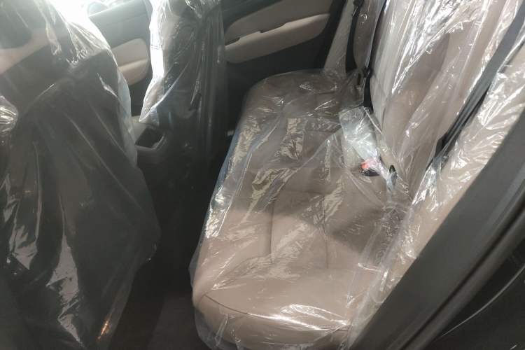 Used Volvo XC60 2026 B5 4x4 Smart Luxury Edition Left Rear Seat