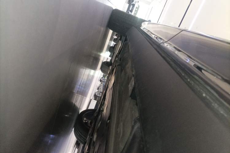 Used Volvo XC60 2026 B5 4x4 Smart Range Extreme Night Black Edition Left Side Sill