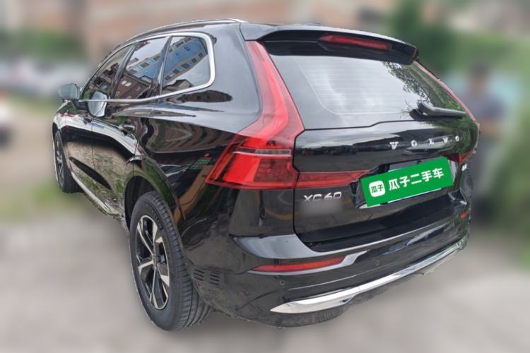 Used Volvo XC60 2026 B5 4x4 Smart Luxury Edition Rear Left 45 Deg