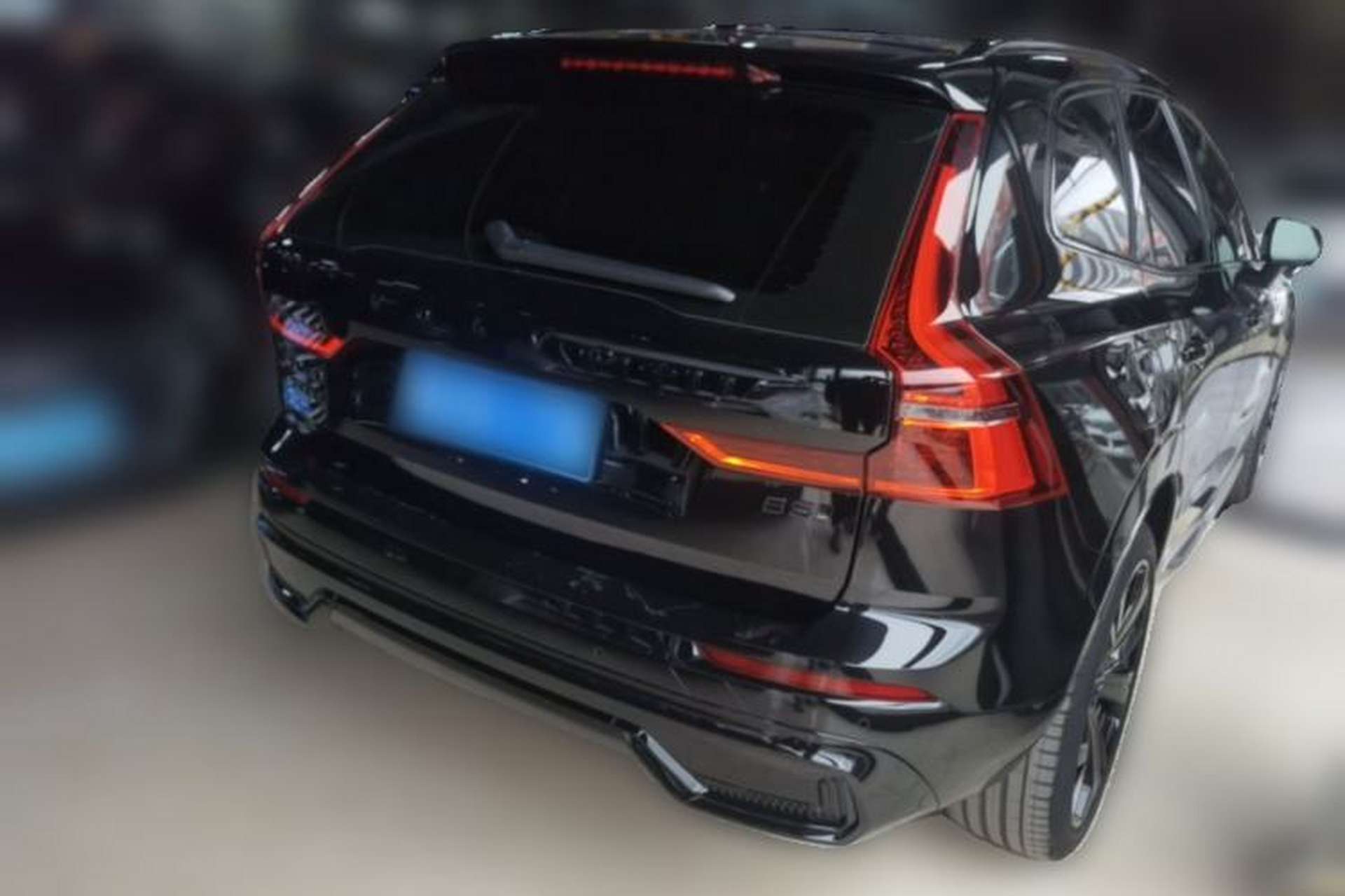 Used Volvo XC60 2026 B5 4x4 Smart Range Extreme Night Black Edition Rear Right 45 Deg