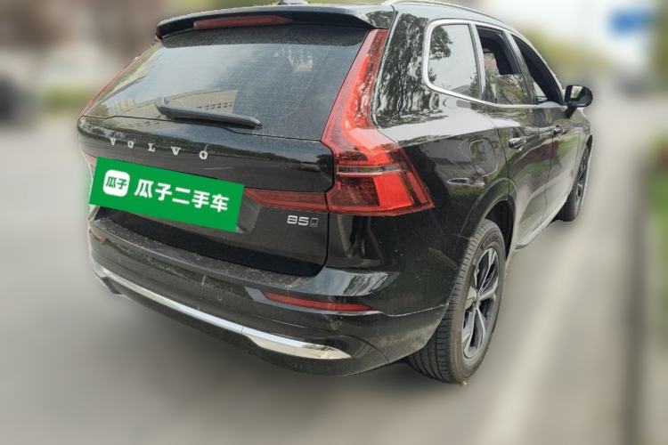 Used Volvo XC60 2026 B5 4x4 Smart Luxury Edition Rear Right 45 Deg